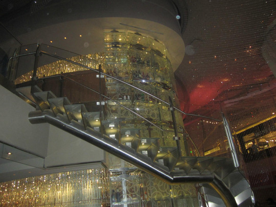 The Chandelier-Paradise必去景点