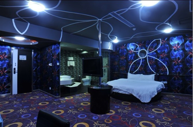 舜耕假日酒店主图