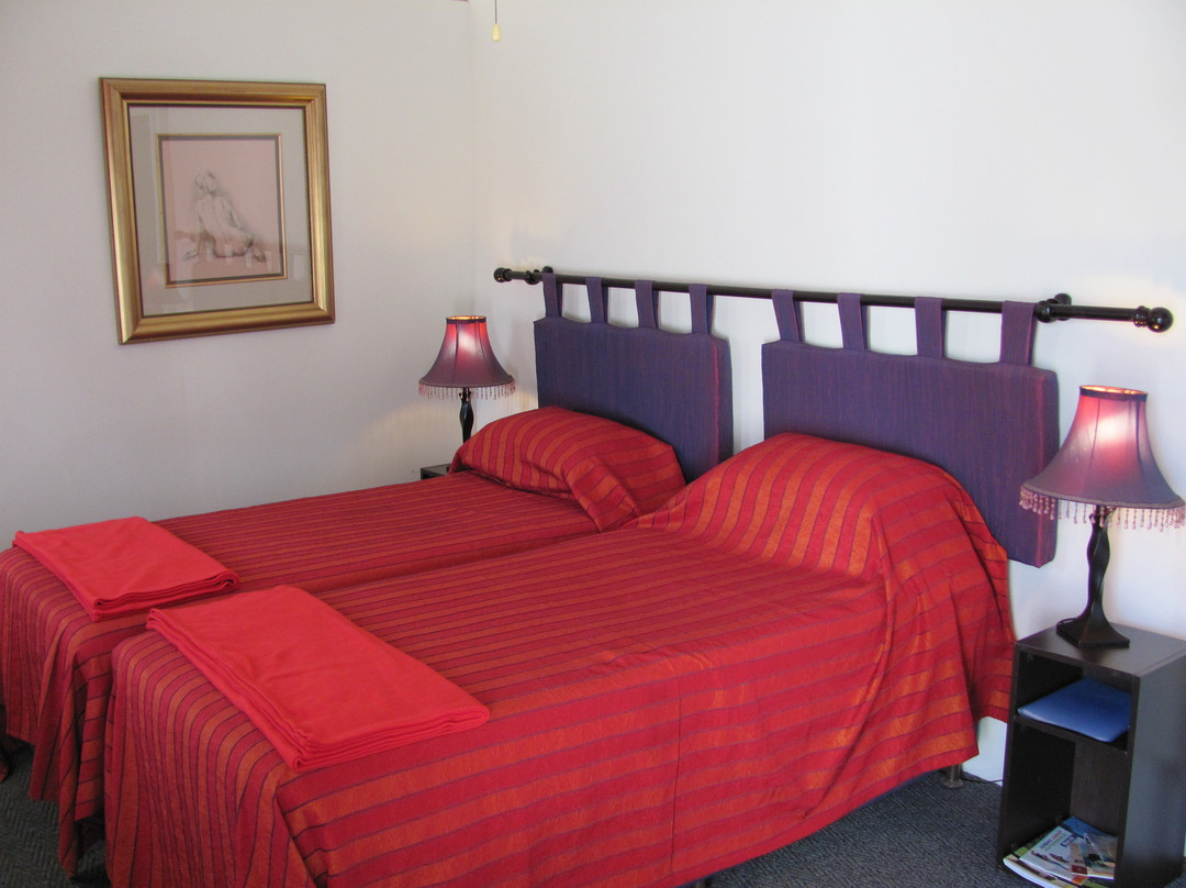 Somerset Guest House主图