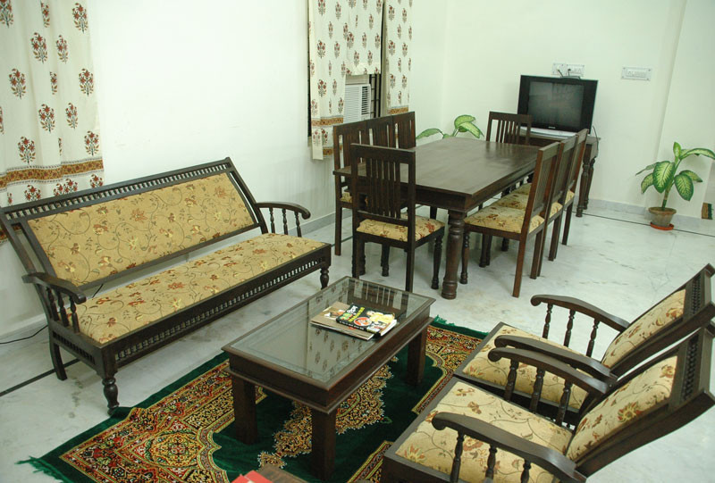 拉吉尼瓦斯酒店主图