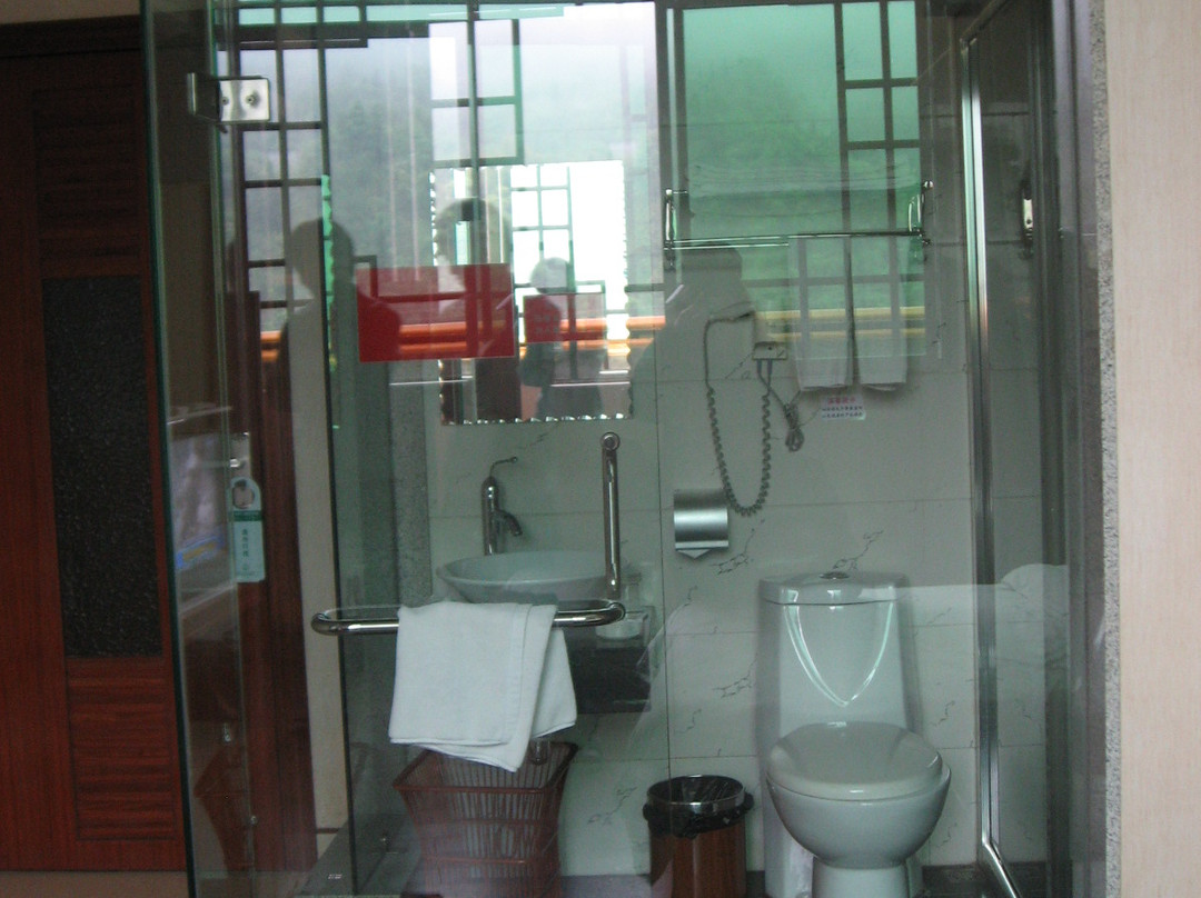 枫湾温泉度假村酒店主图