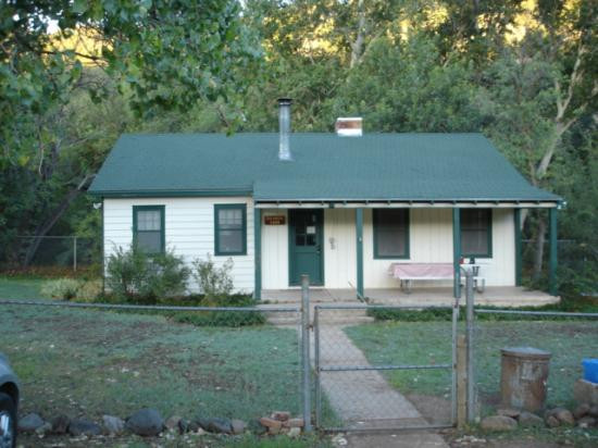 Sycamore Cabin
