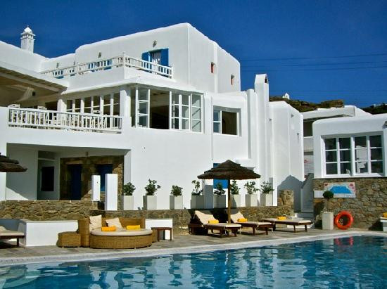 Rochari Hotel