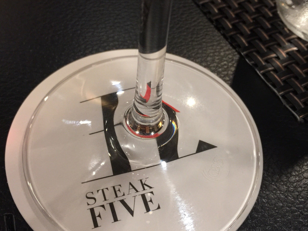 ステーキ ファイブ