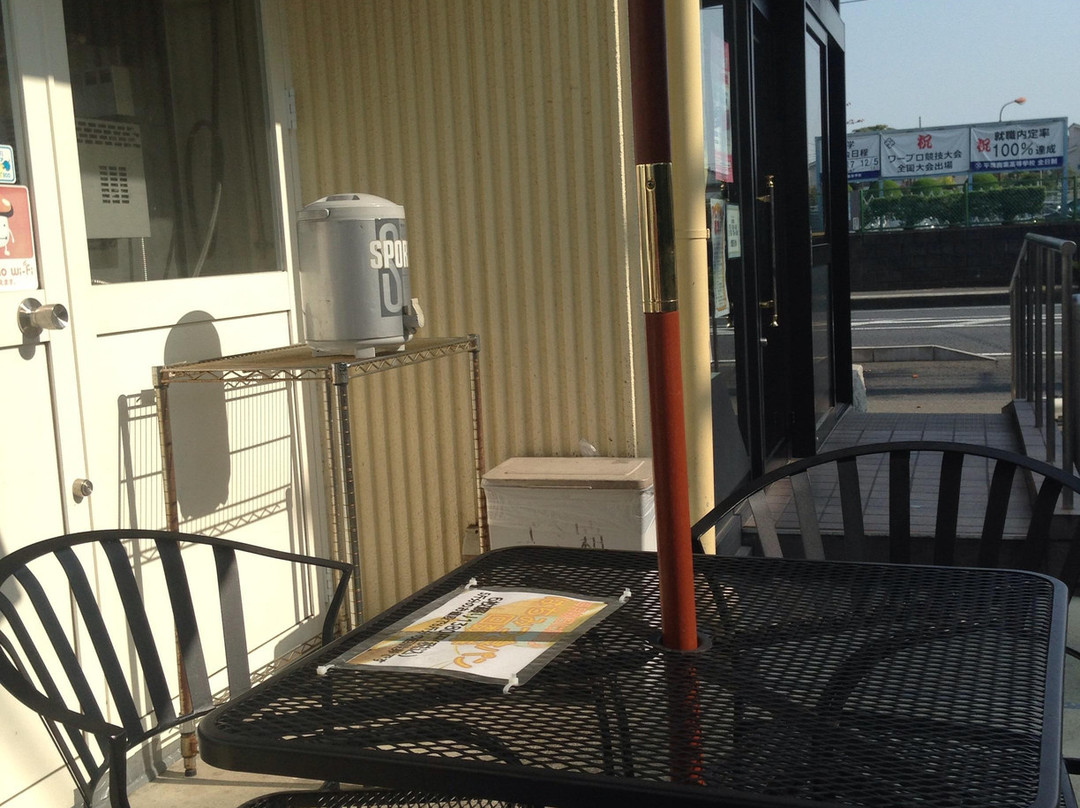 シャンパンベーカリー