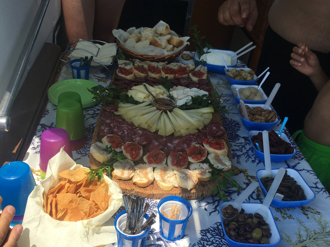 Malibu Charter-拉马达莱娜必去景点