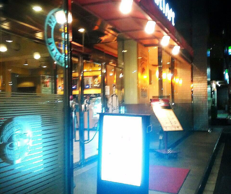 カフェベローチェ春日駅前店