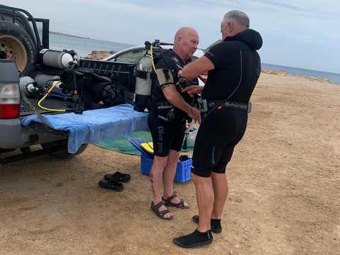 Scuba Den-普它肋斯必去景点