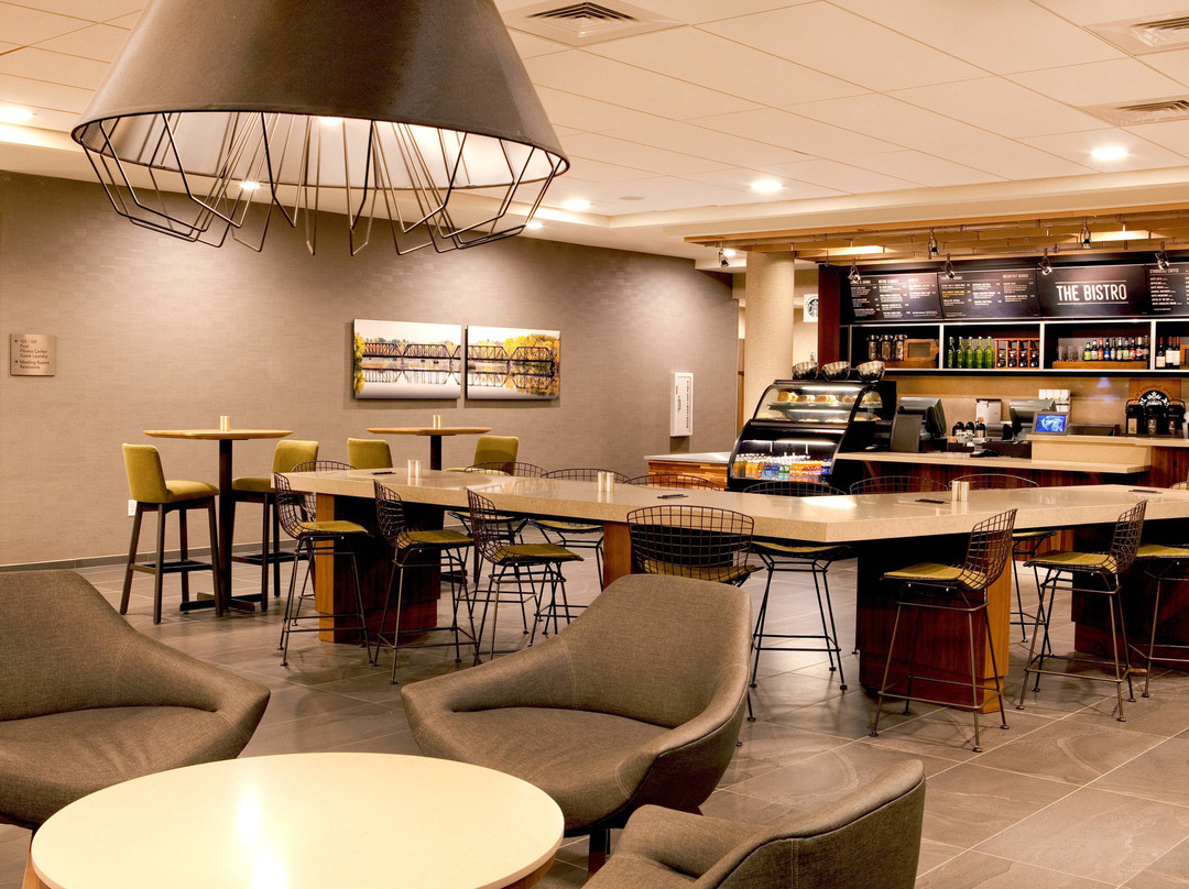 Dobbs Ferry酒店住宿-Courtyard by Marriott Yonkers Westchester County