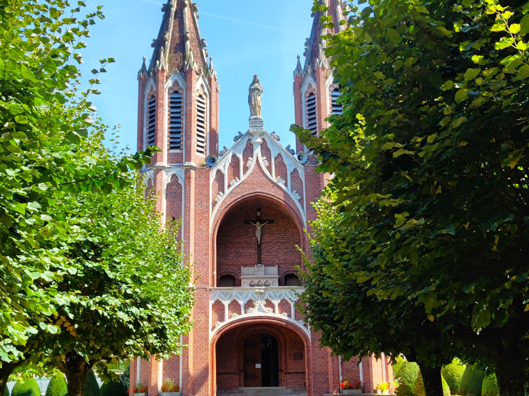 Sanctuaire Notre Dame d'Arliquet景点图片