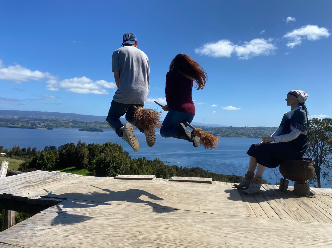 Muelle De Los Brujos-Puqueldon必去景点