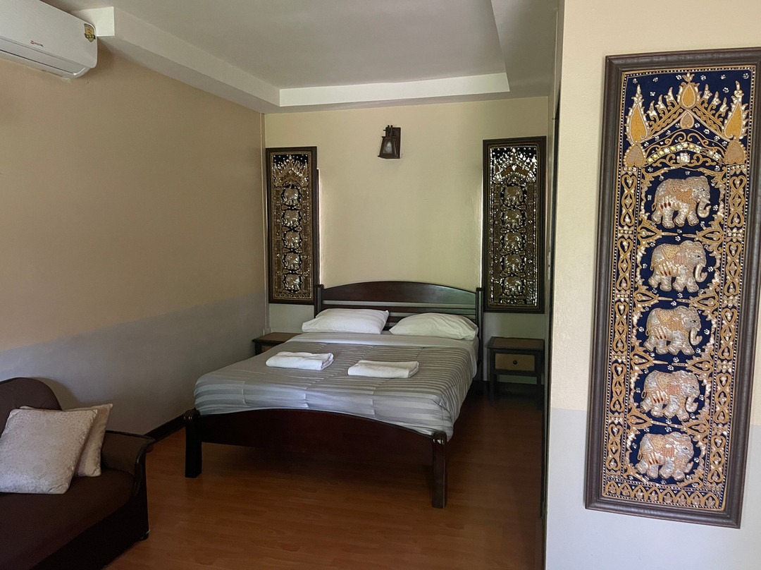 Piya Guest House主图