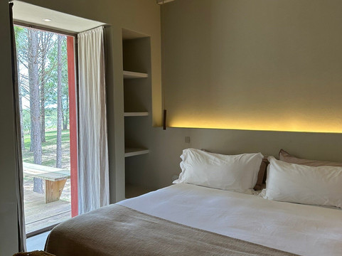Luz Culinary Wine Lodge