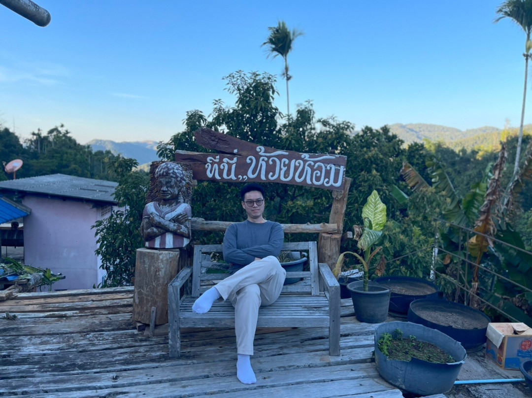 Baan La-Oop景点图片