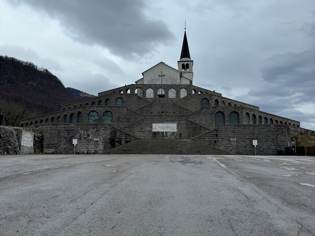 Sacrario Militare di Caporetto景点图片