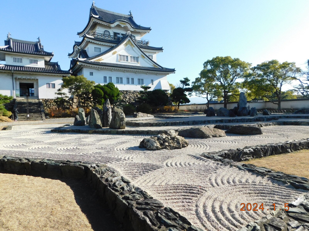 KIshiwada Castle Garden Hachijin no Niwa-岸和田市必去景点