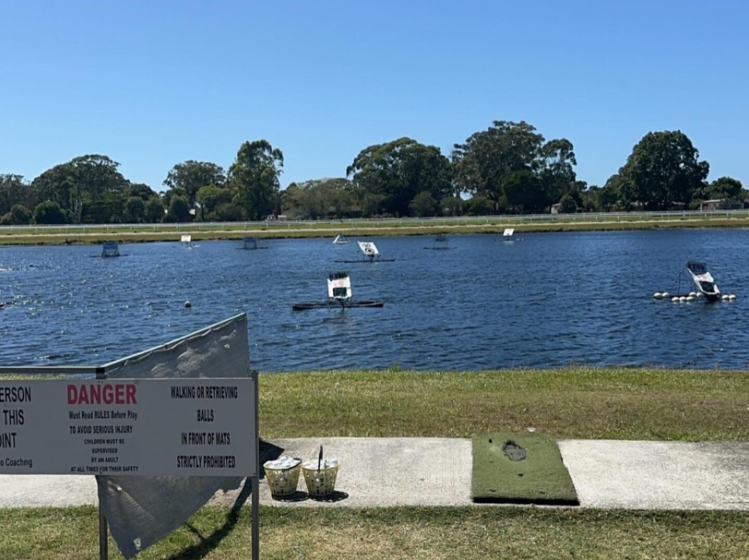 Forster Tuncurry Golf Driving Range & Water Golf景点图片