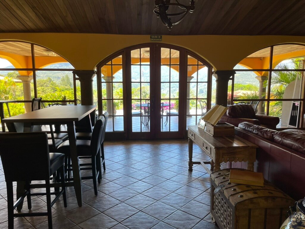 Los Establos Boutique Inn主图