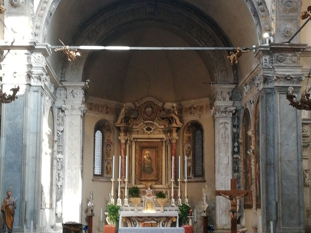 Santa Maria dei Miracoli-布雷西亚必去景点