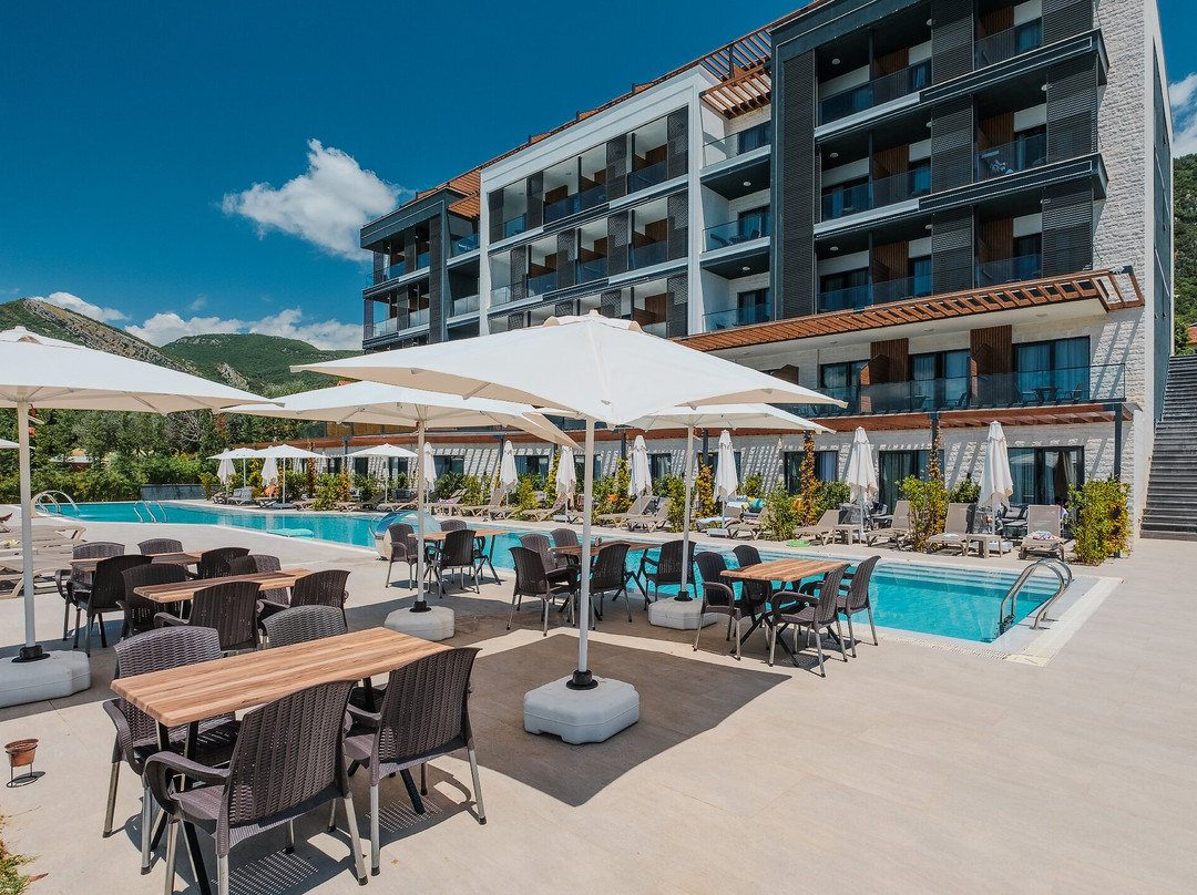 Montanegro Lodge Hotel & Spa