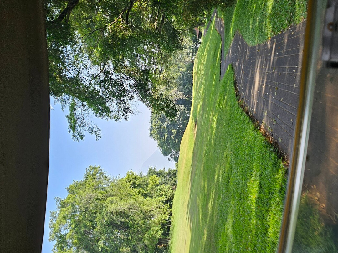 Finna Golf & Country Club-巴苏鲁安必去景点