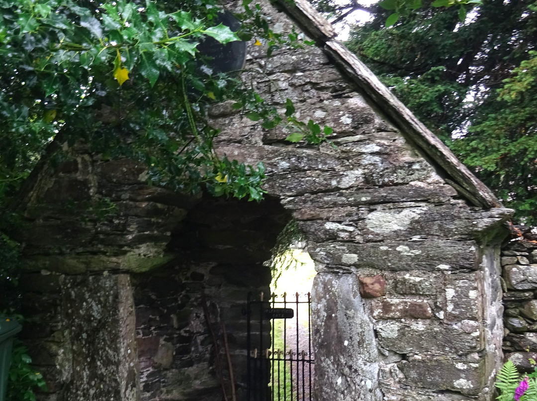 St Melangell's Church-Llangynog必去景点
