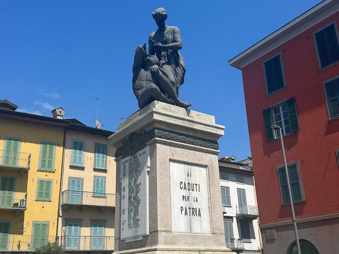 Monumento ai Caduti-Sarnico必去景点