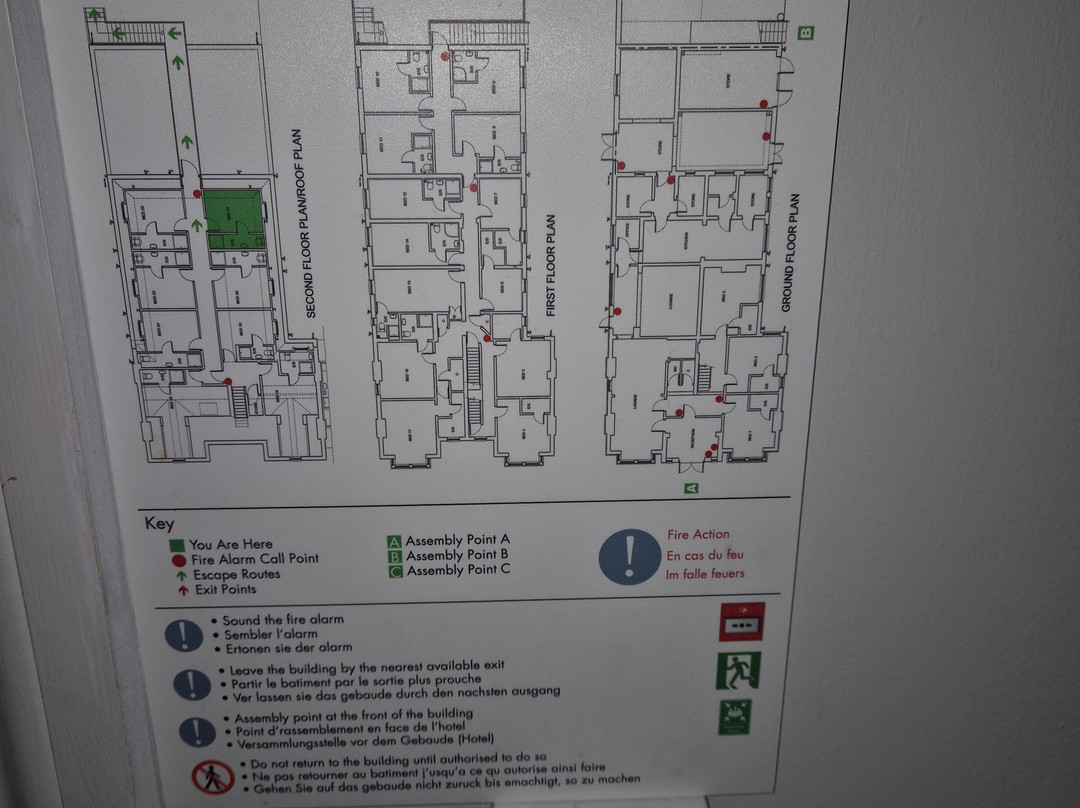 白金汉酒店主图