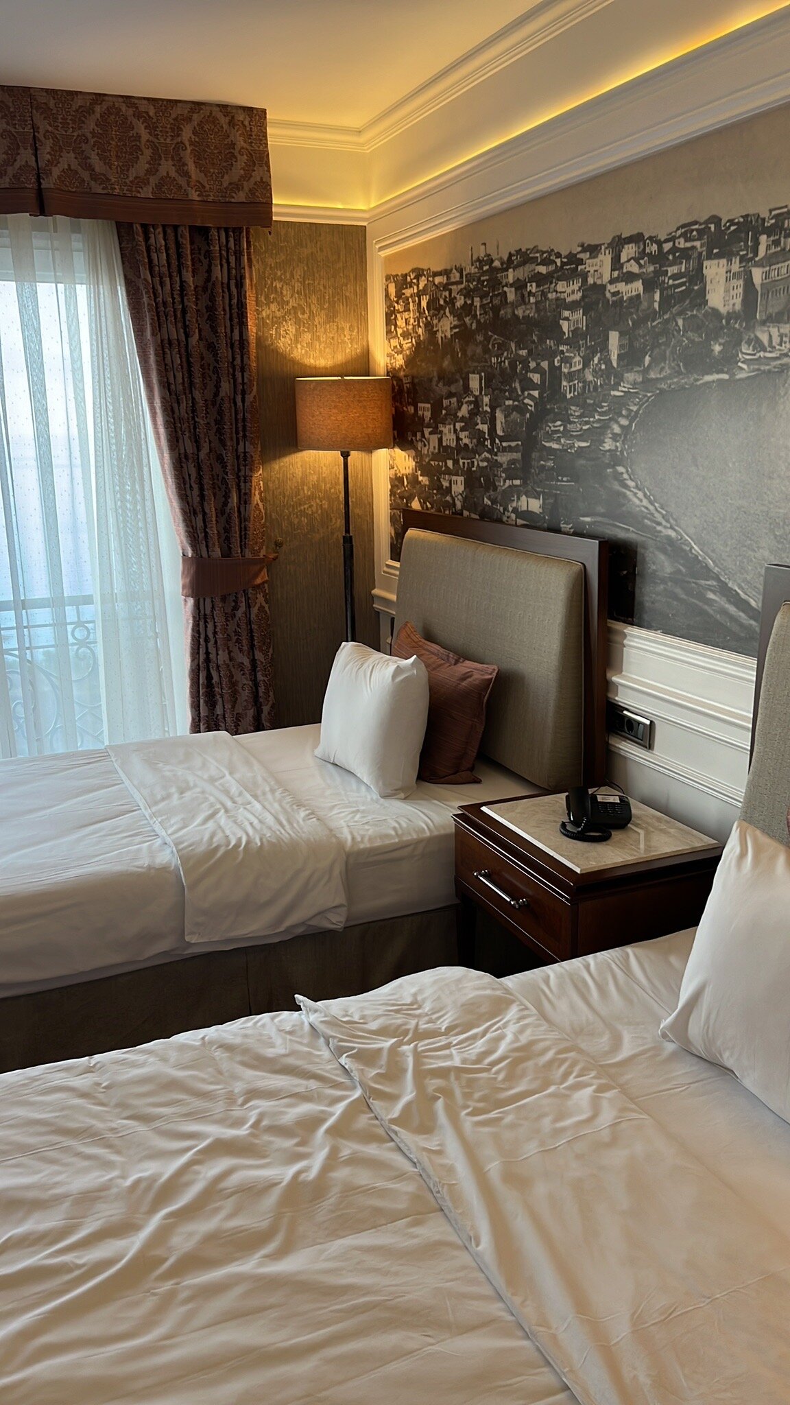 Mell Hotel-官方