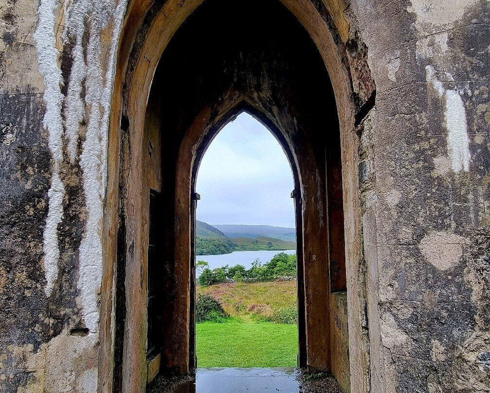 Old Church Dunlewey-Gweedore必去景点