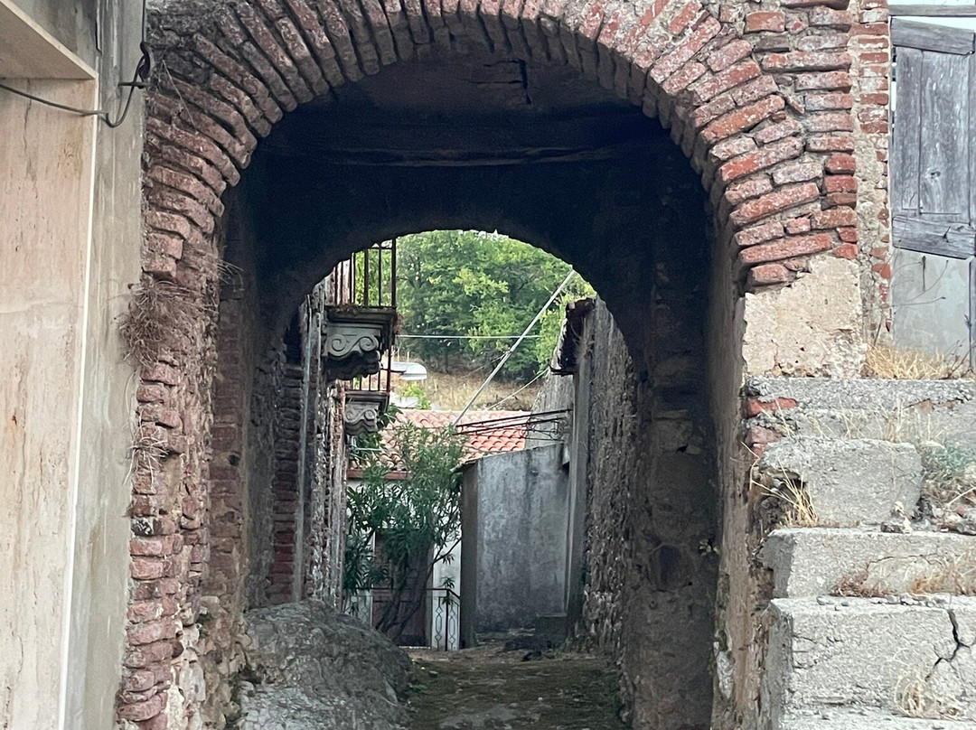 Alla scoperta del borgo incontaminato di Pietrapennata景点图片
