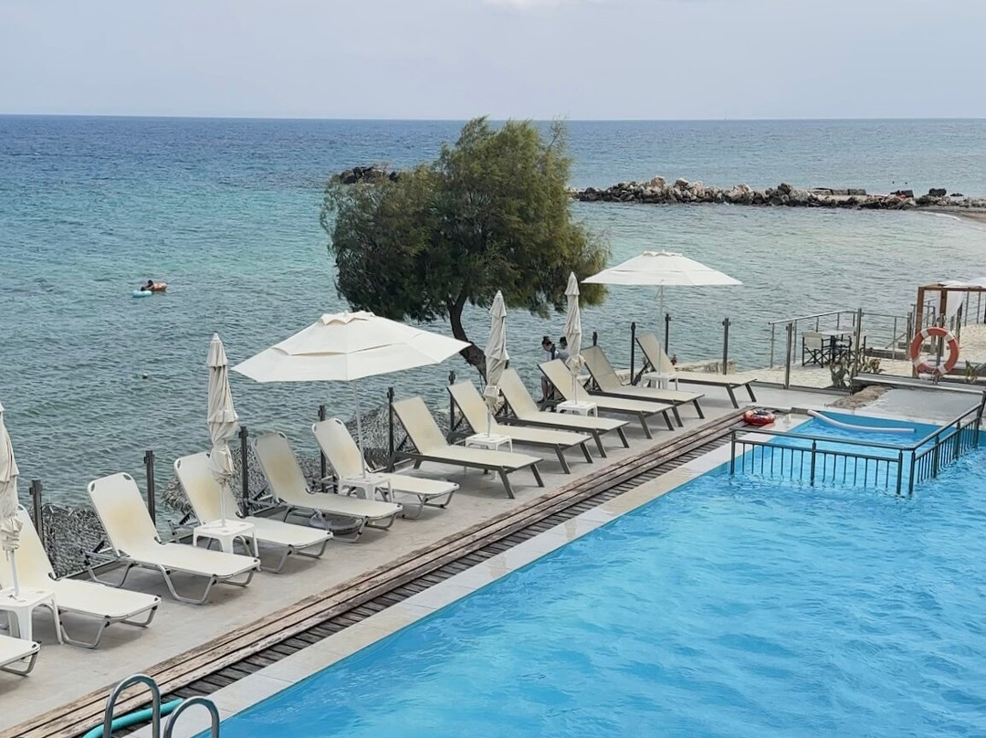 Golden Coast Beach主图