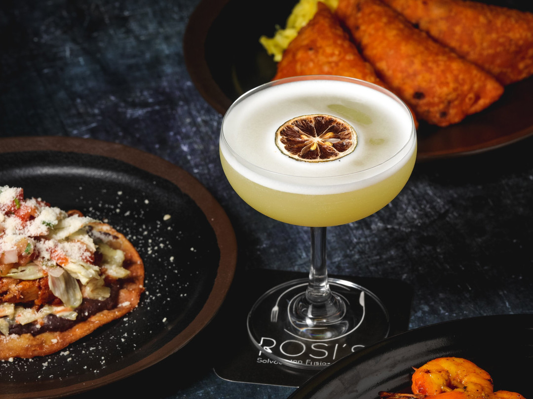 Rosi's Salvadoran Fusion Cuisine