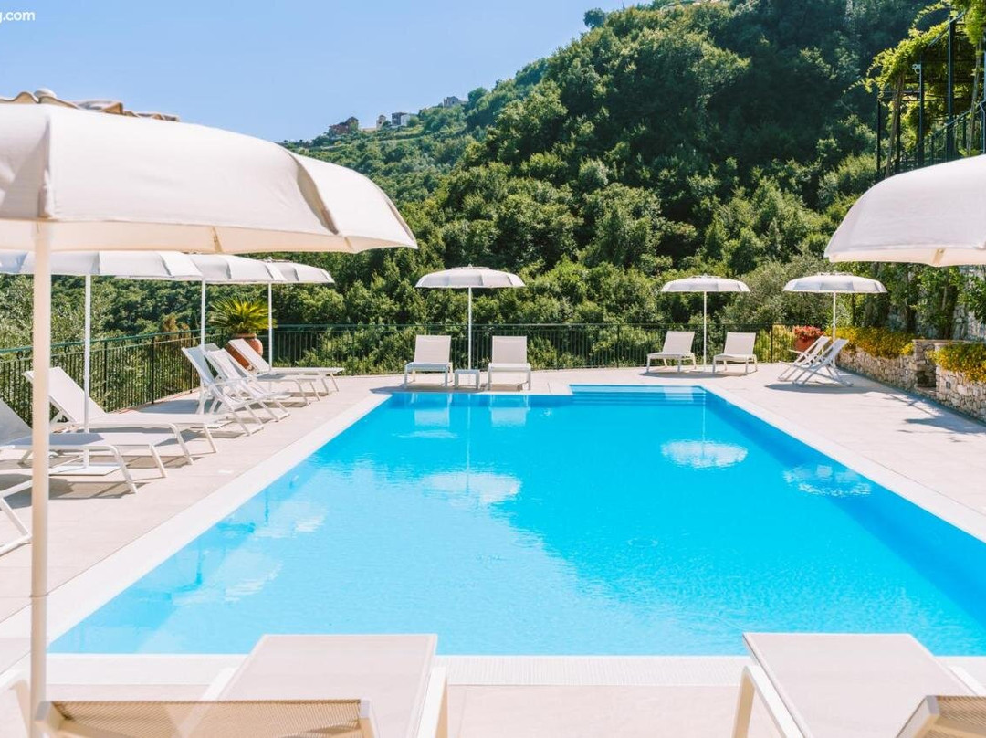 Villa Sant'Alfonso主图