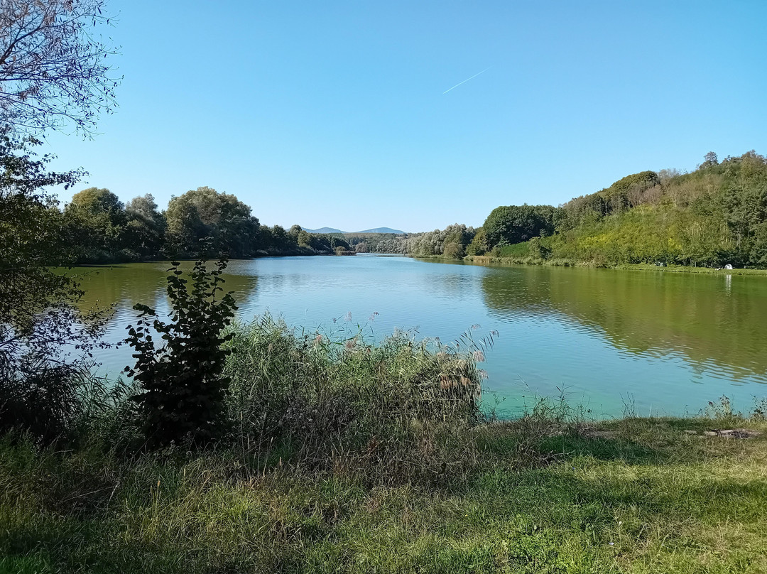 Nőtincsi Szent István Tó景点图片