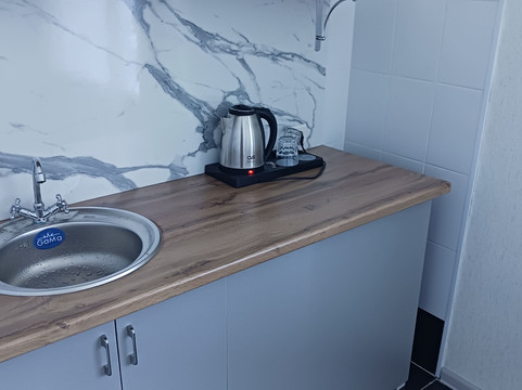 维多利亚酒店主图