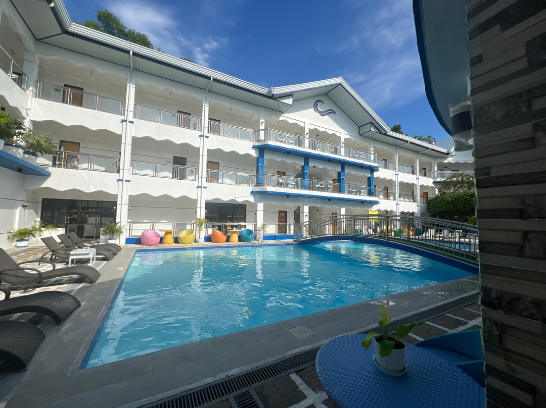 Santiago Cove Hotel and Restaurant主图