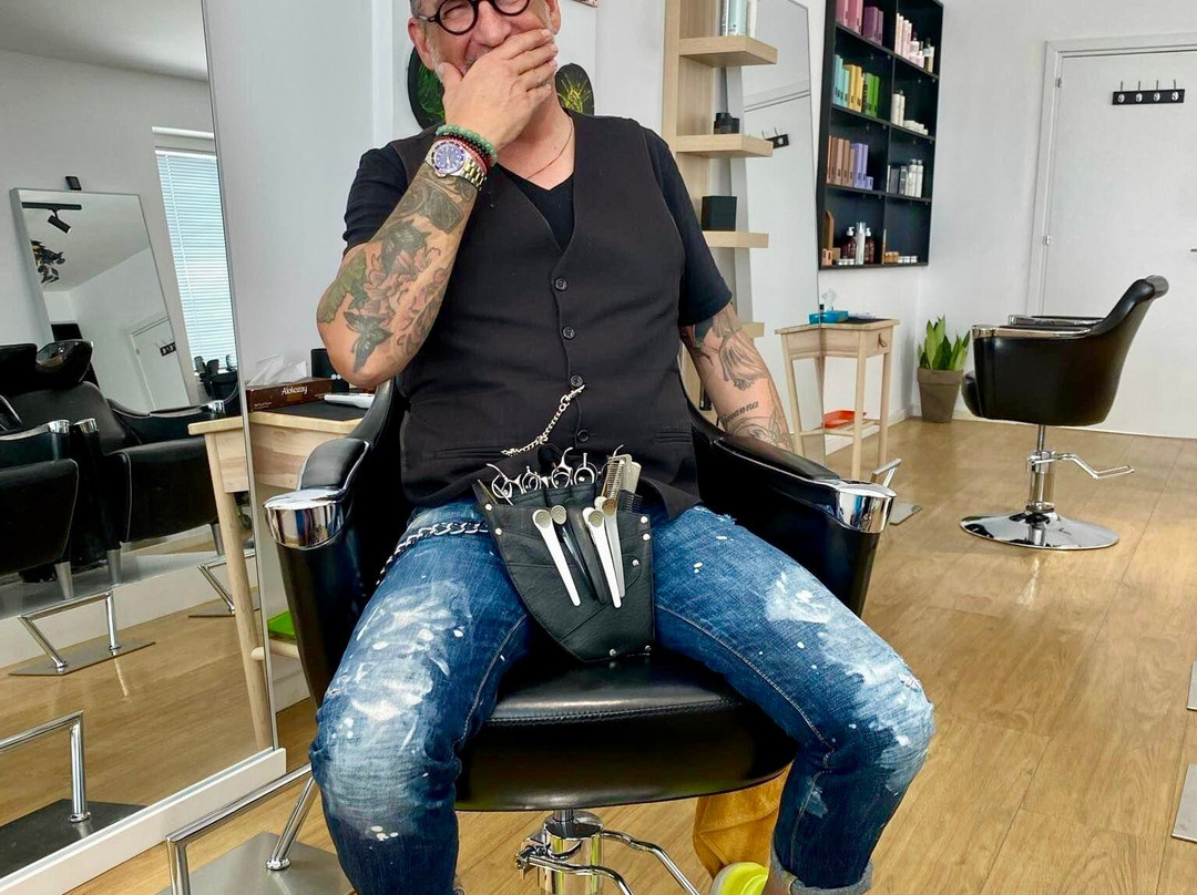 Hair Lab By Sandro Luigi Scotti