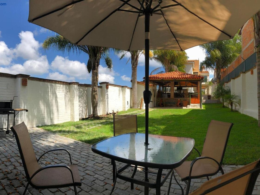 Chiflon Villas