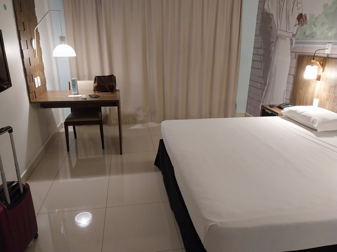 宜必思尚品贝朗普雷图毛里里奥比亚吉酒店主图