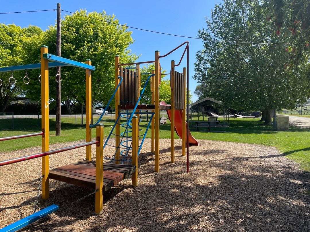 Bruthen's Lion Park-Bruthen必去景点