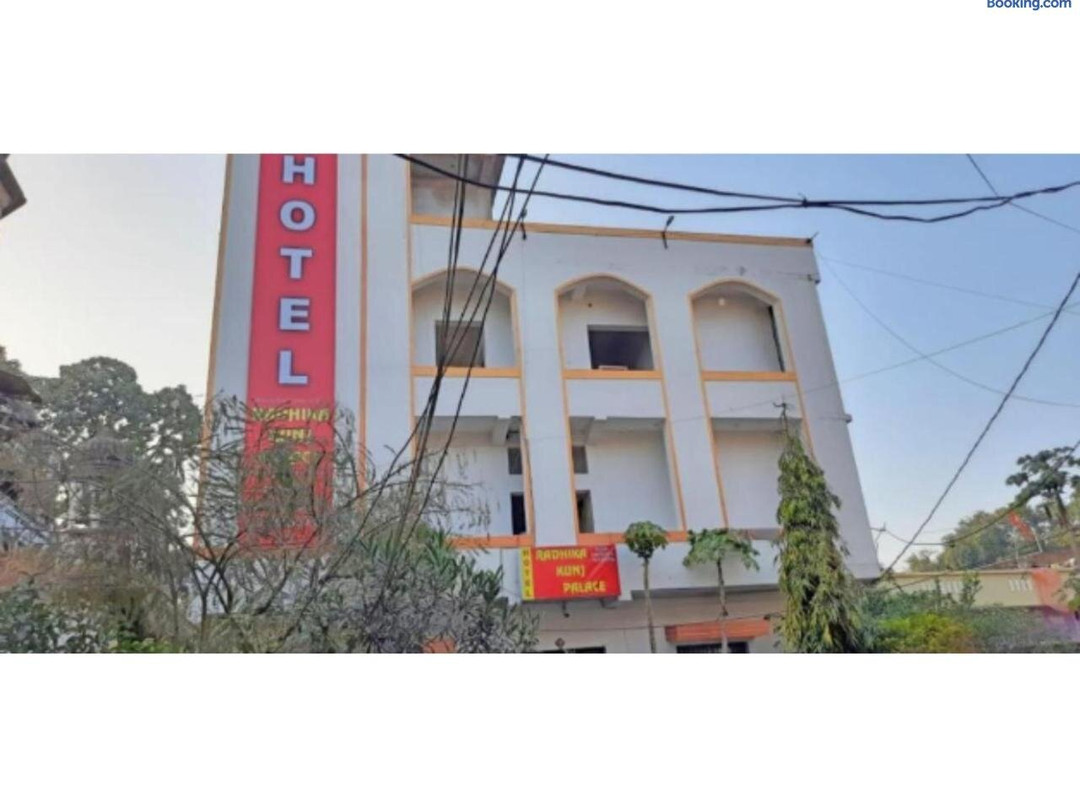 Hotel Radhikha Kung Palace