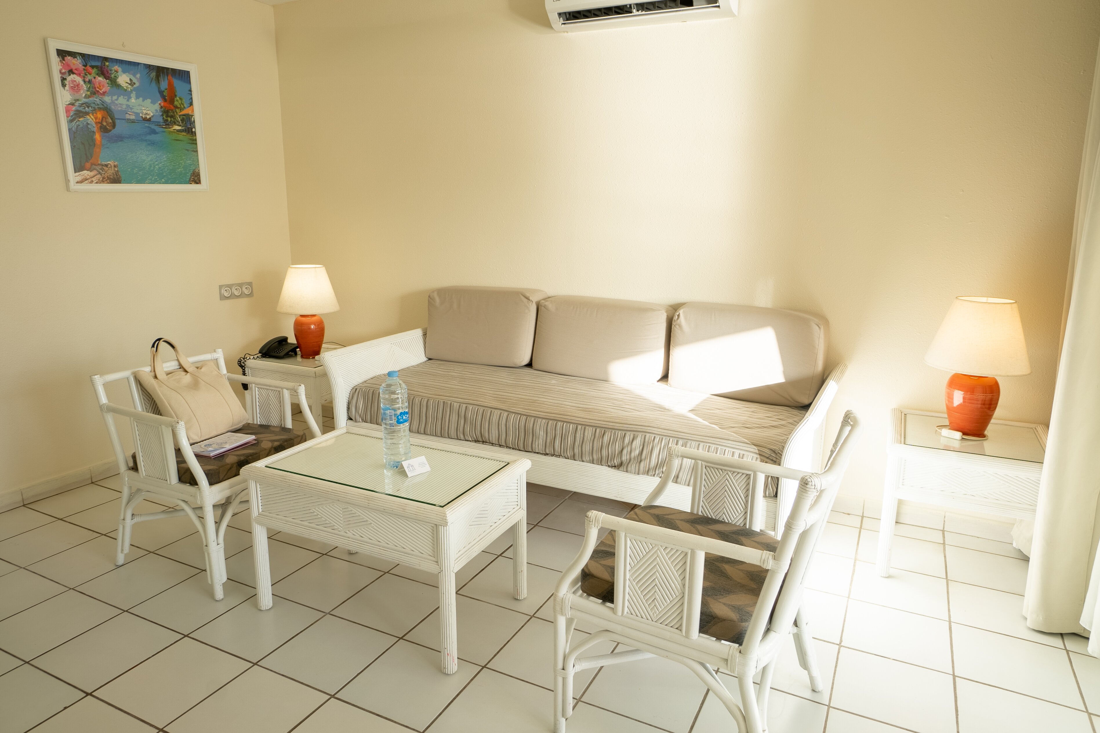 Canella Beach Hotel-Restaurant-客卧