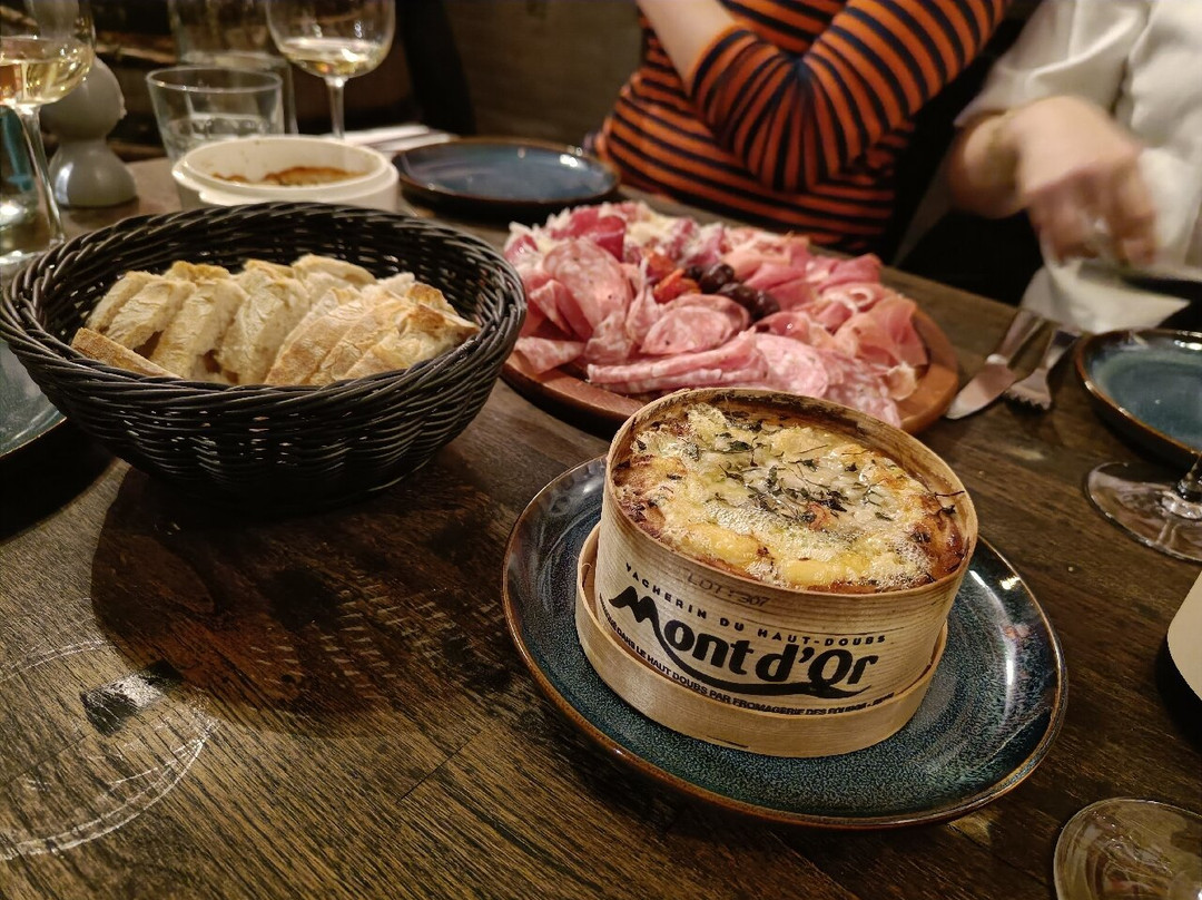Chums Vinbar & Bistro Helsingor