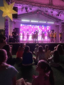 阿里亚敦假日乡村酒店主图