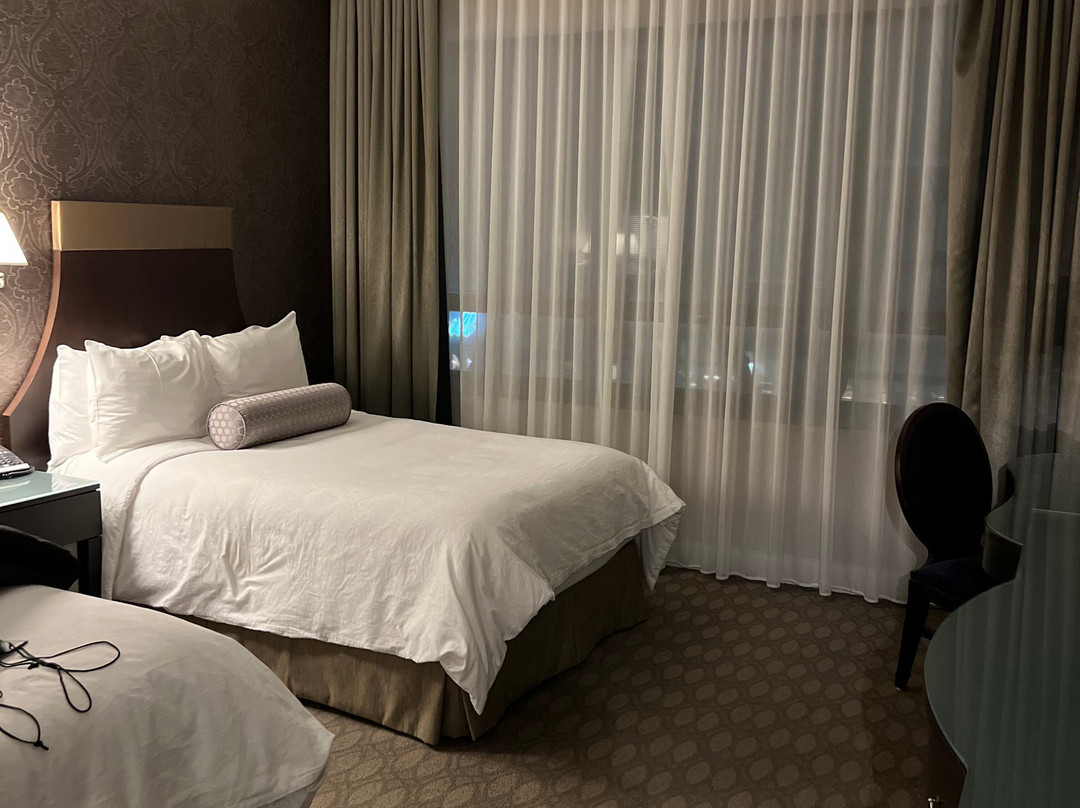 La Banque Hotel主图