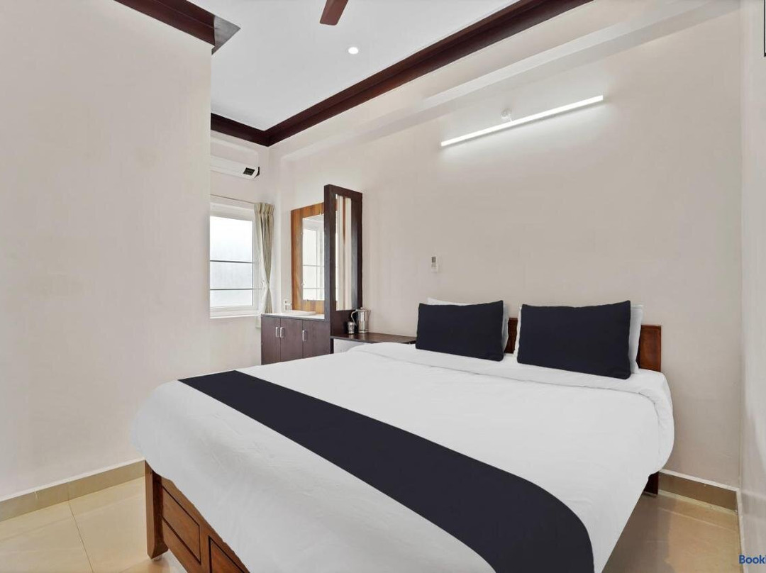 Collection O Sri Lakshmi Residency and Mahal A/c