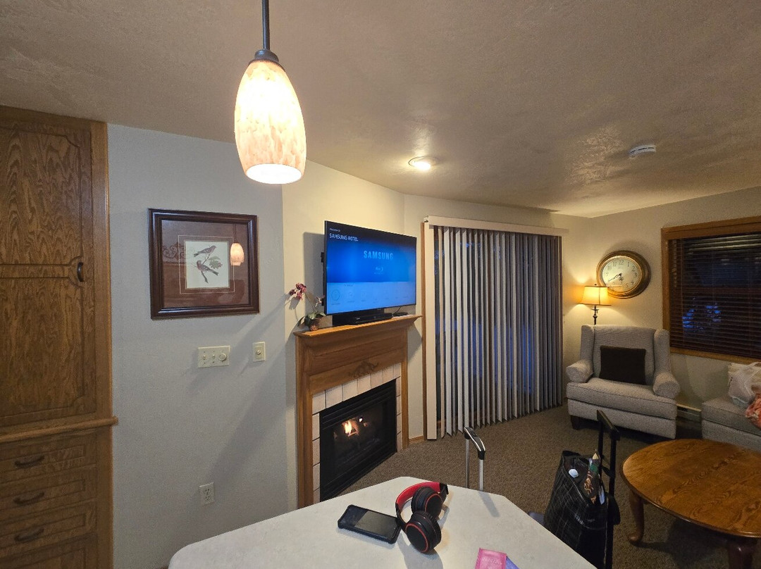 High Point Inn主图