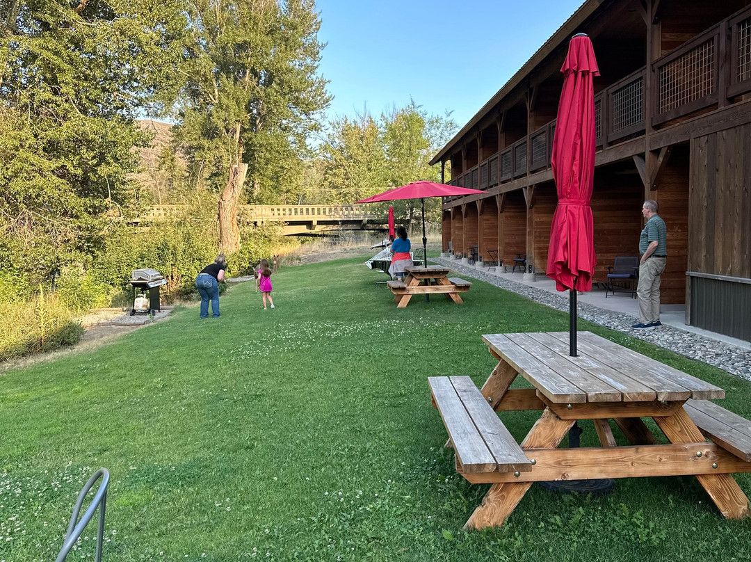 Methow River Lodge & Cabins主图