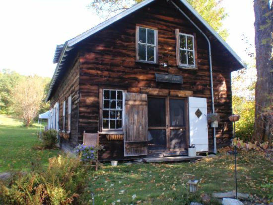 Highland House主图